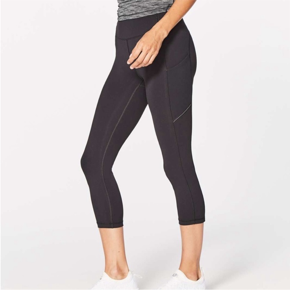 Lululemon Speed Crop 21” Legging Size 2